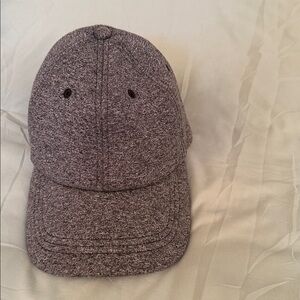 Lululemon unisex Black Cap H16